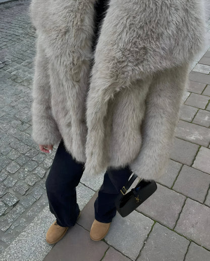 Pilar® | Fur coat