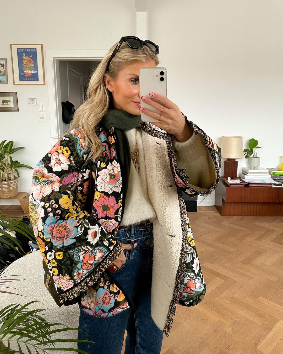 Nuria® | Women's padded jacket with floral print