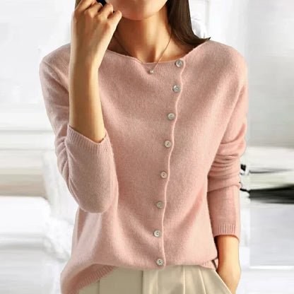 Pilar® | Elegant sweater with a modern button closure