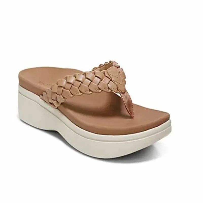 Frieda® | Cloud sandals