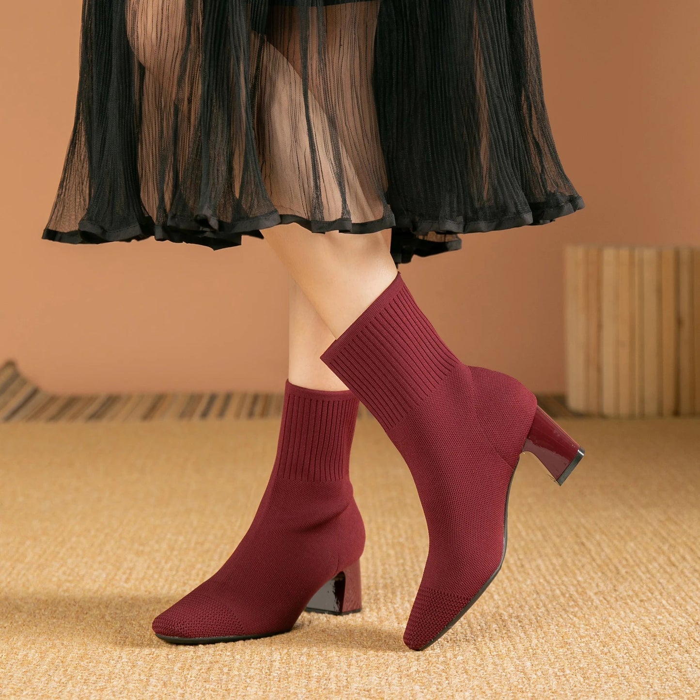 Solea® | Eveloni's ankle boots