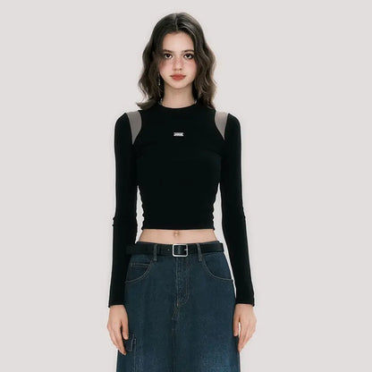 Victoria® | Black top with long sleeves