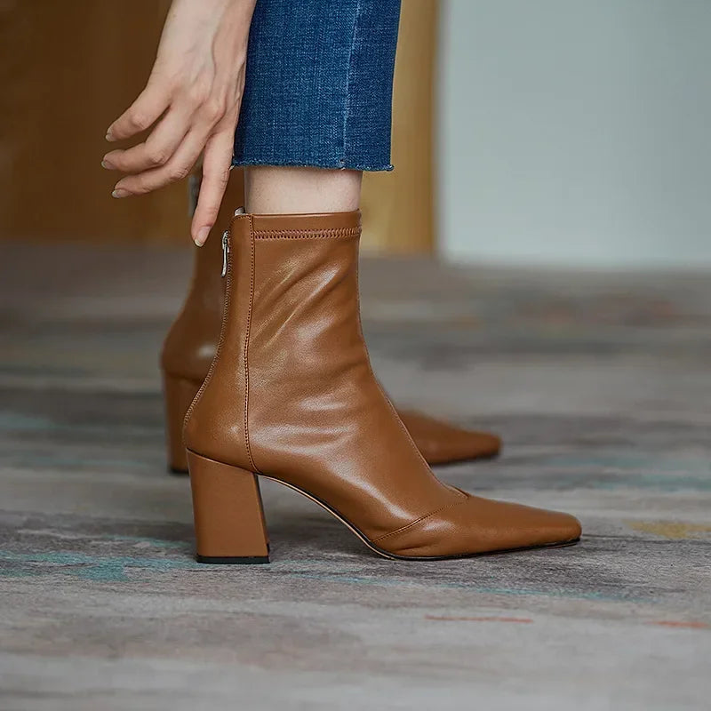 Adelaida® | Minimalist leather ankle boots