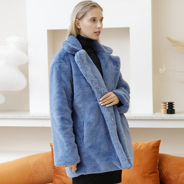 Aafke® | Women's winter jacket made of faux fur