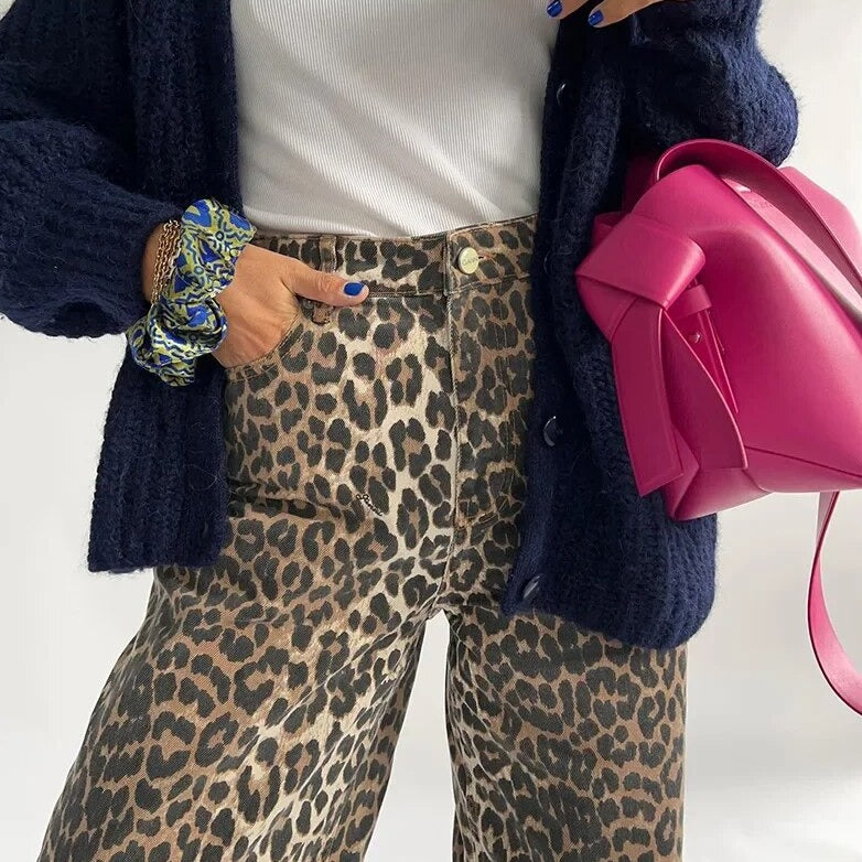 Alma® | Chic leopard print jeans