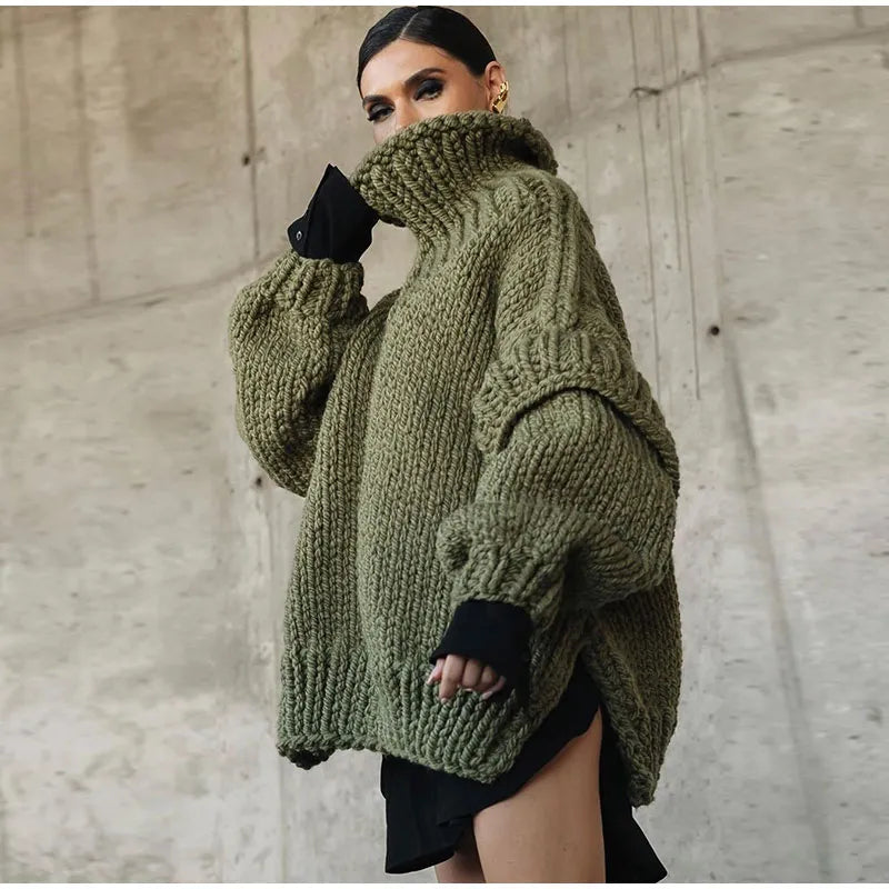 Amalia® | Oversized turtleneck with long sleeves