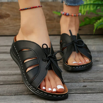 Camila® | Comfortable sandals with a bow