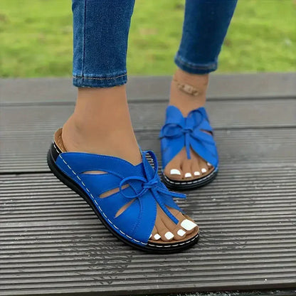 Camila® | Comfortable sandals with a bow