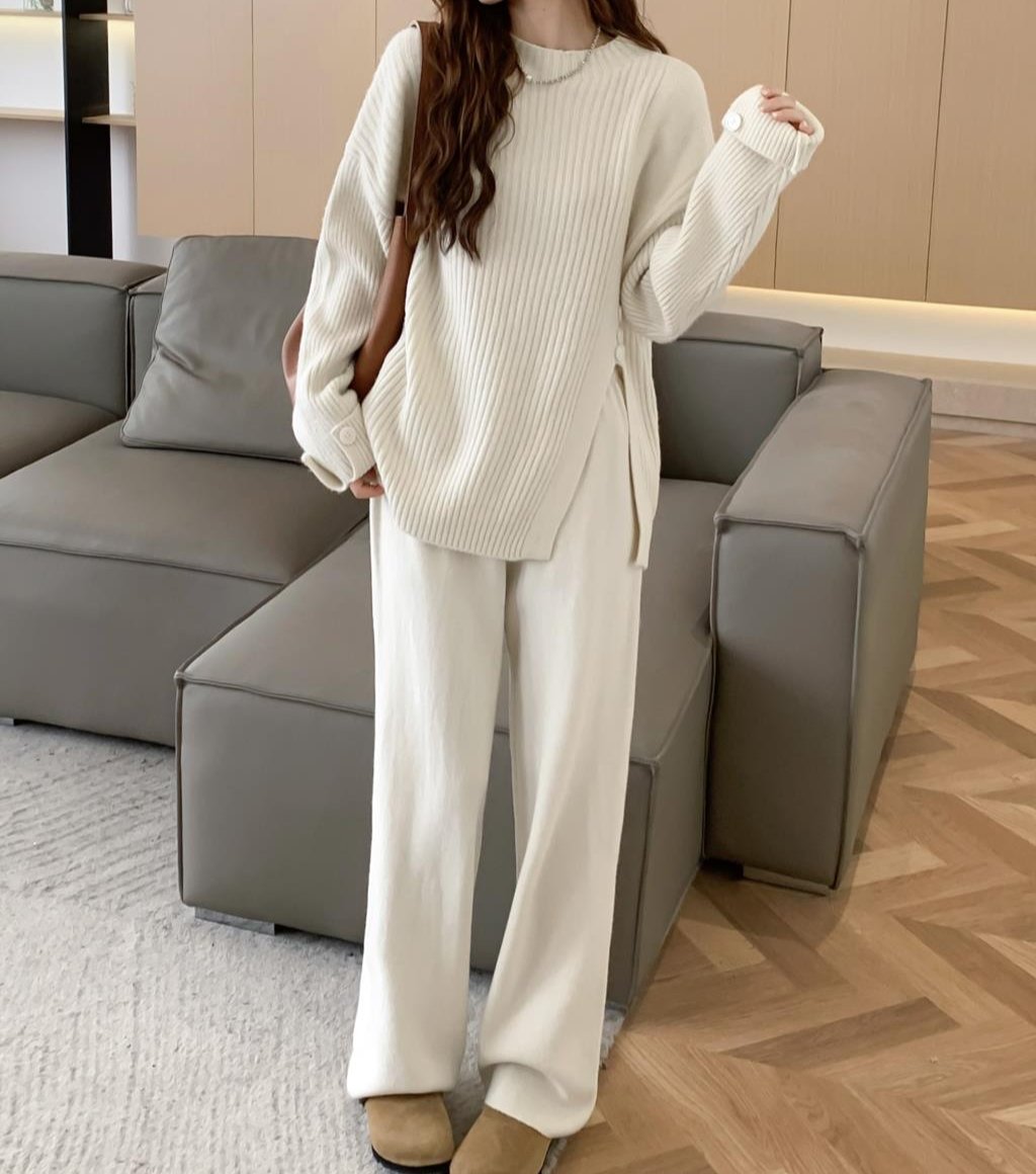 Wendy® | Modern, stylish knit combination set