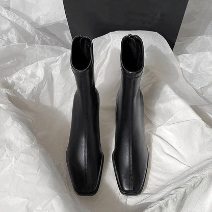 Zulema® | Minimalist leather ankle boots