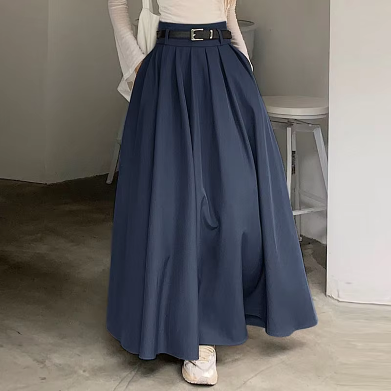 Susana® | Long pleated high waist skirt