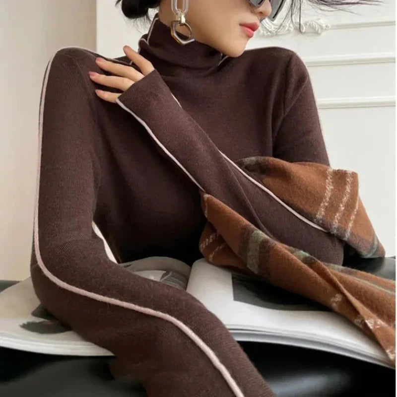 Alba® | Turtleneck sweater made of soft fabric