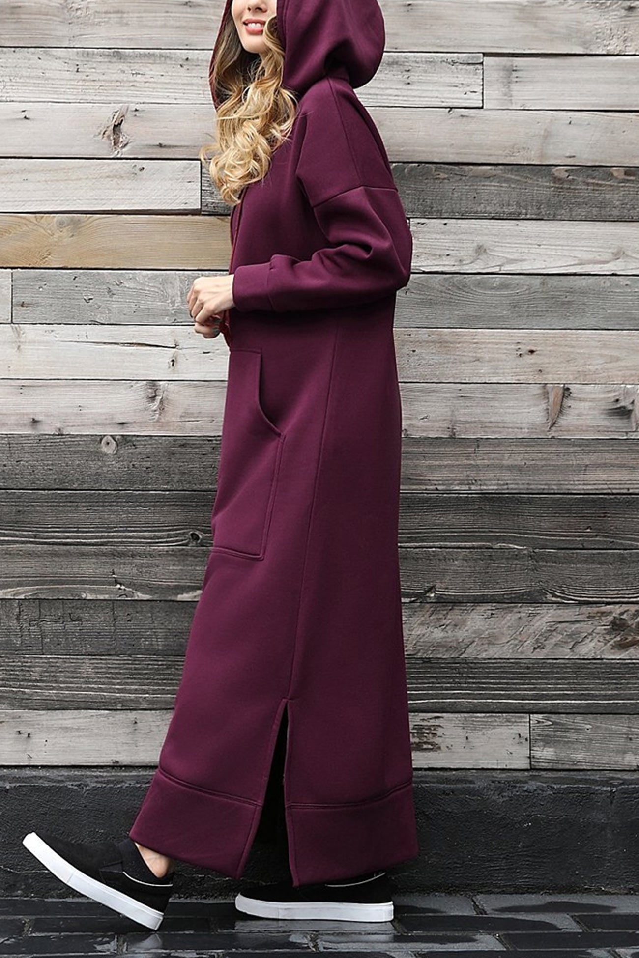 Nadia® | Solid hooded dress with pockets and a slit at the hem