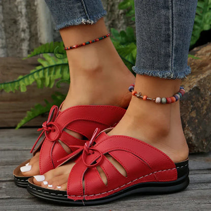 Camila® | Comfortable sandals with a bow