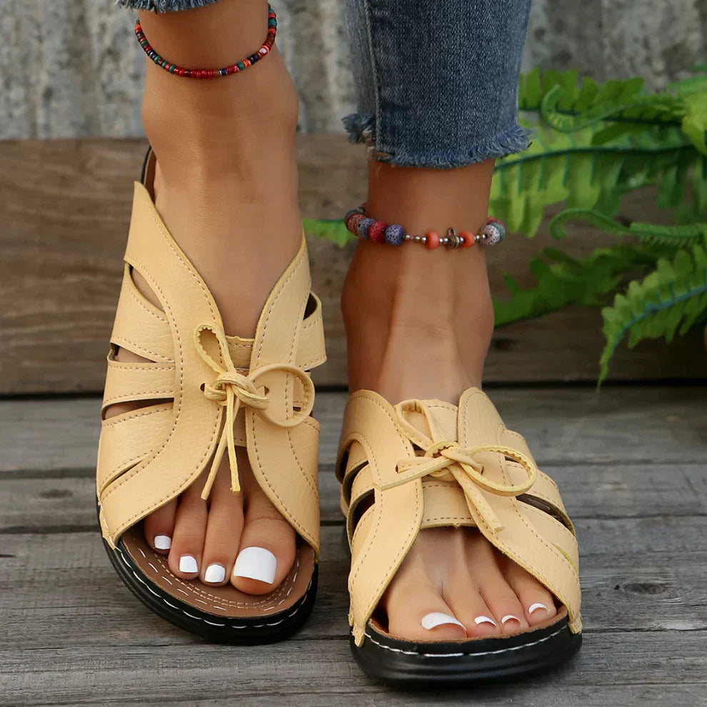 Zenda® | Comfortable sandals with bow tie