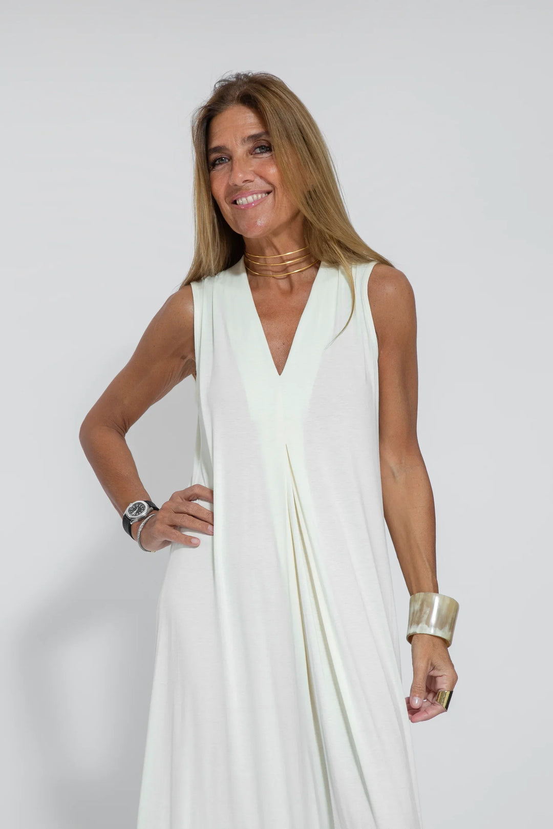 Willa® | Long dress with V-neck