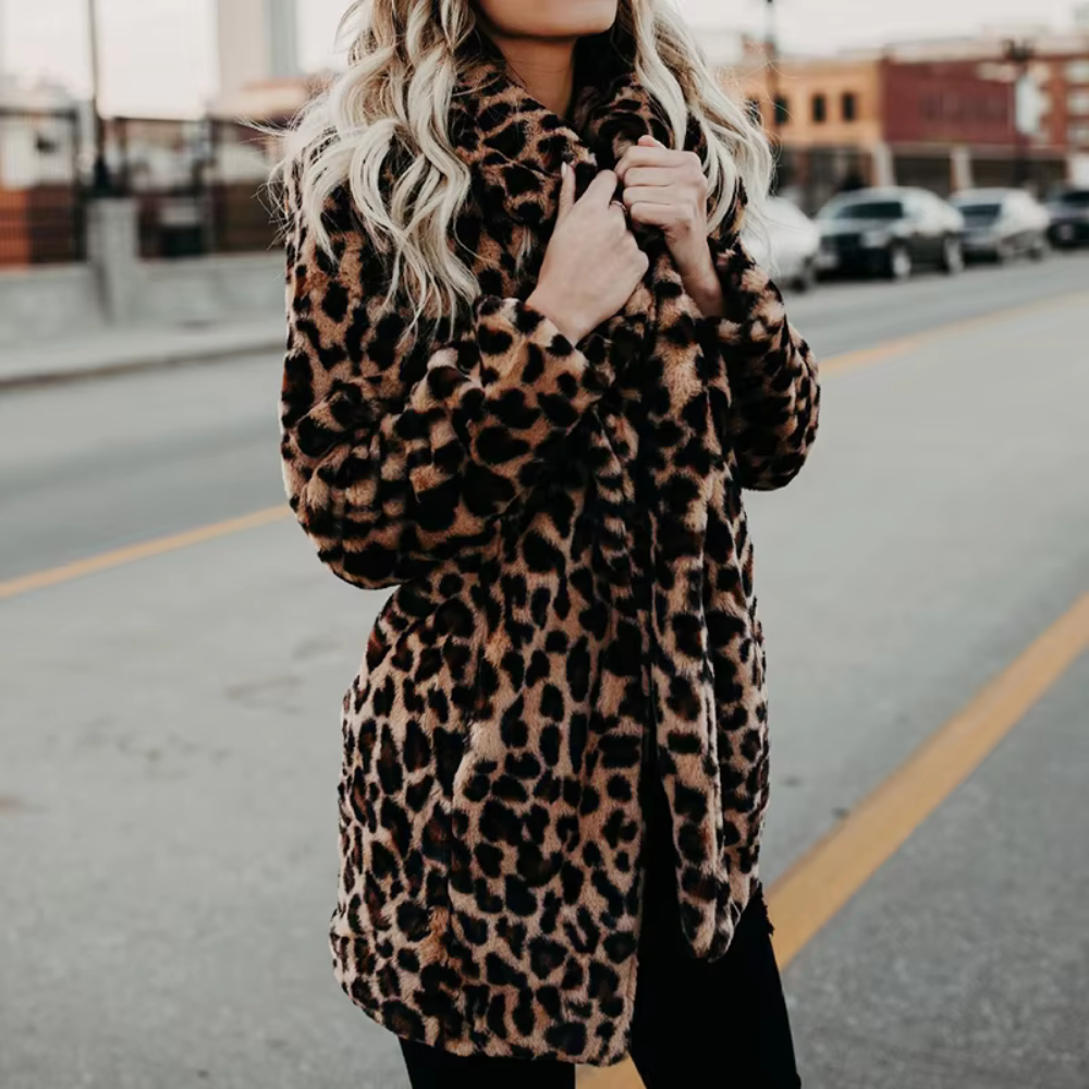 America® | Warm leopard coat