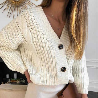 Ulrike® | Jocelineó Relaxed and timeless sweater