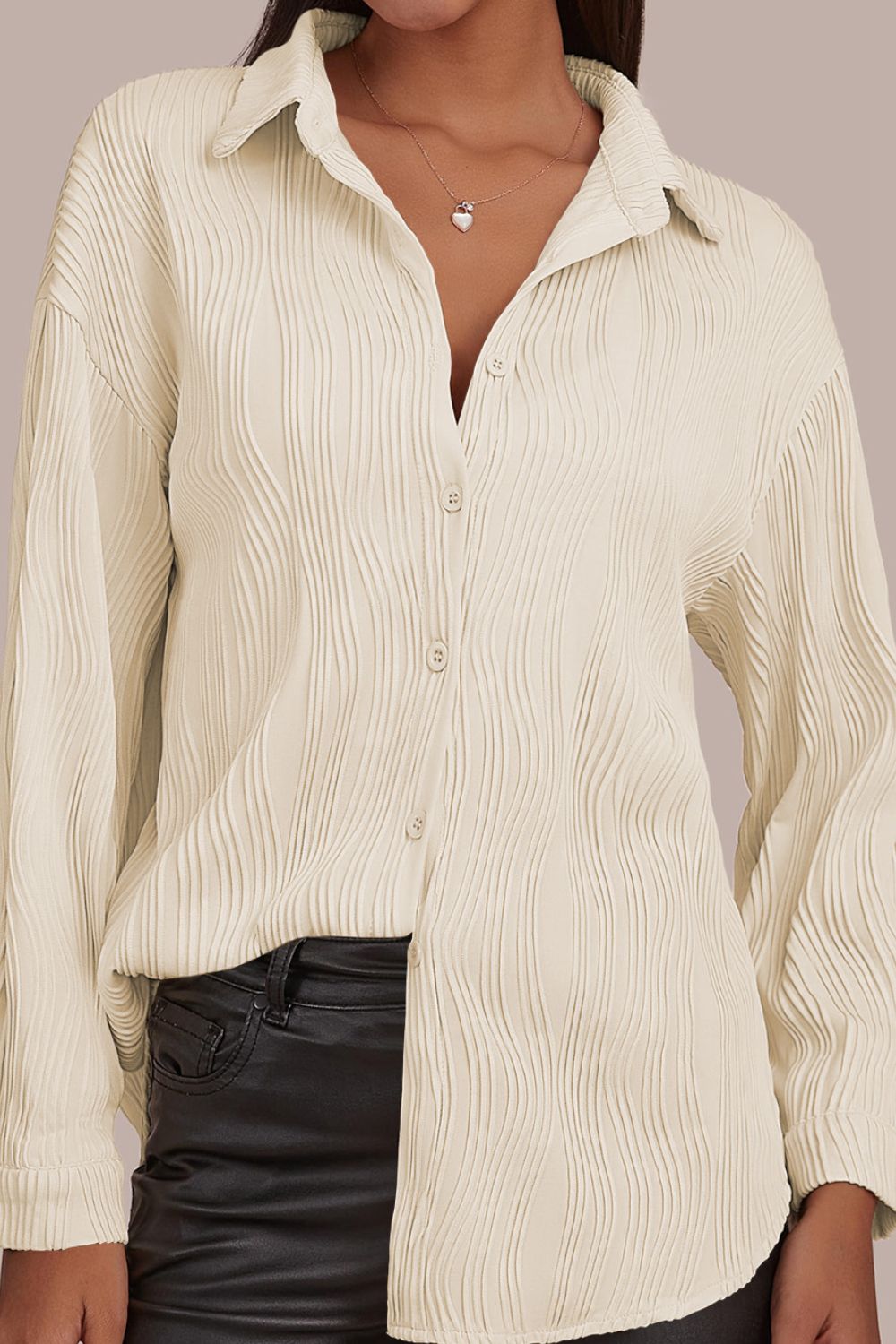 Xenia® | Long sleeve button down shirt with a structured collar and collar