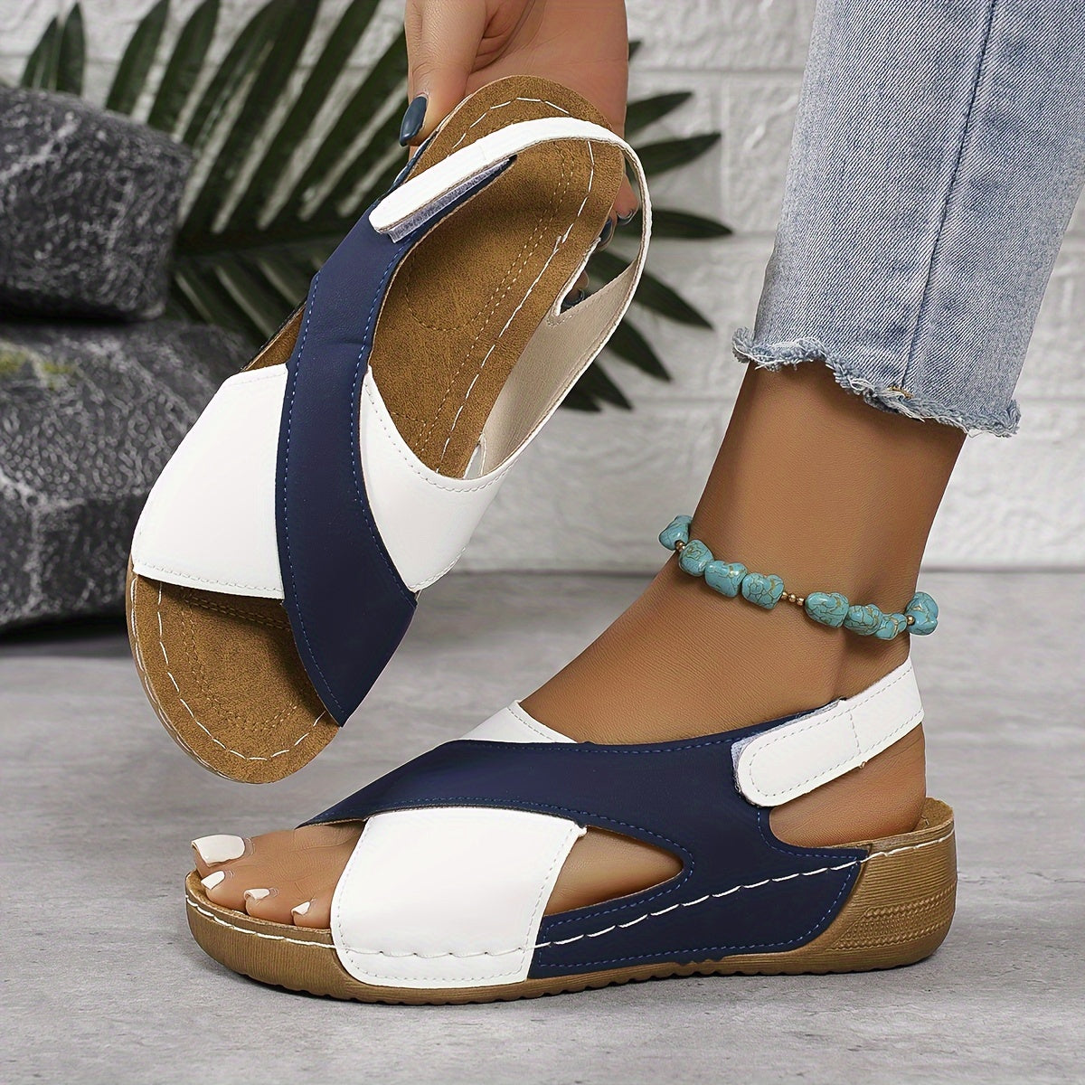 Elara® | Comfortable orthopedic sandals