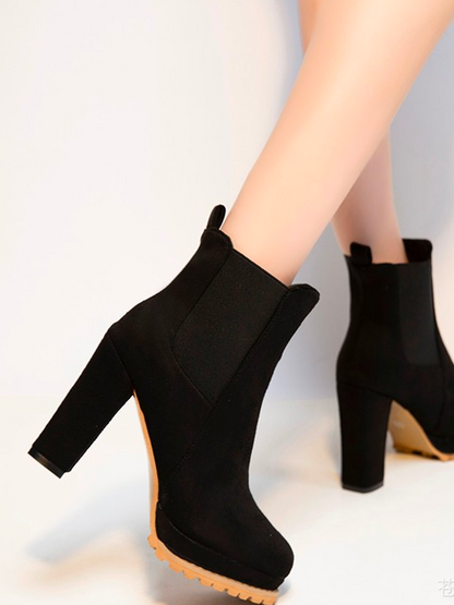 Nadia® | Urban autumn suede boots