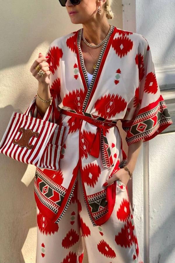 Zaida® | Pop Of Red Set of ethnic print kimono, belt and cropped trousers with elastic waist and pocket