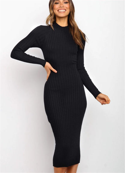 Petra® | Tight dresses with a backless sweater and a bow