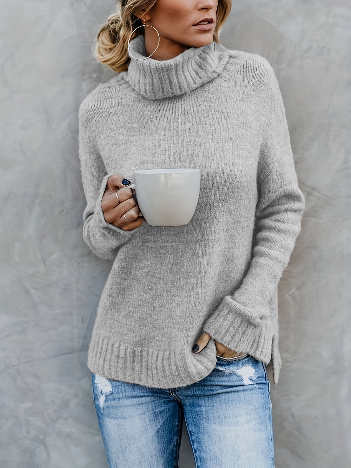 Poppy® | Elegant rib-knit turtleneck sweater