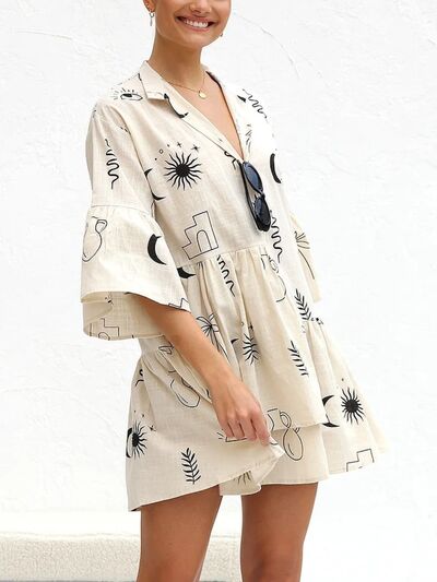 Stella® | Printed mini dress with collar and three-quarter sleeves