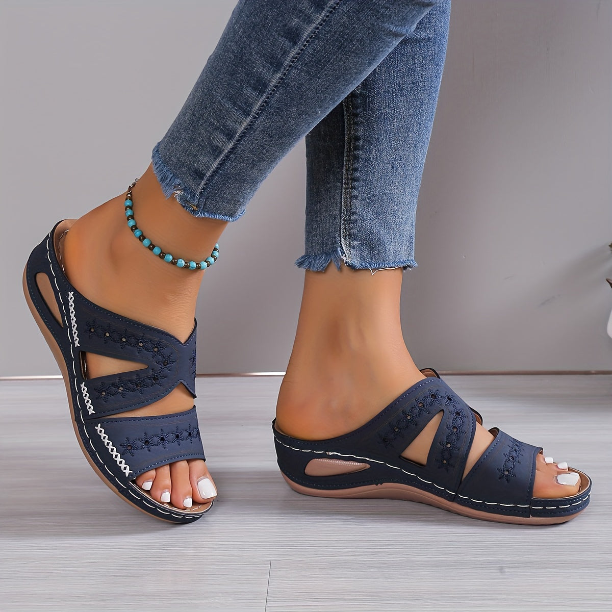 Rubí® | Orthopedic and non-slip sandals Ferni