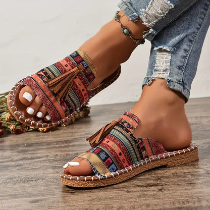 Vanessa® | Ethnic style flat sandals with tassel