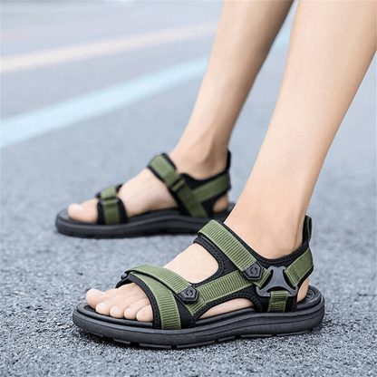 Beatriz® | Comfortable men's trekking sandals