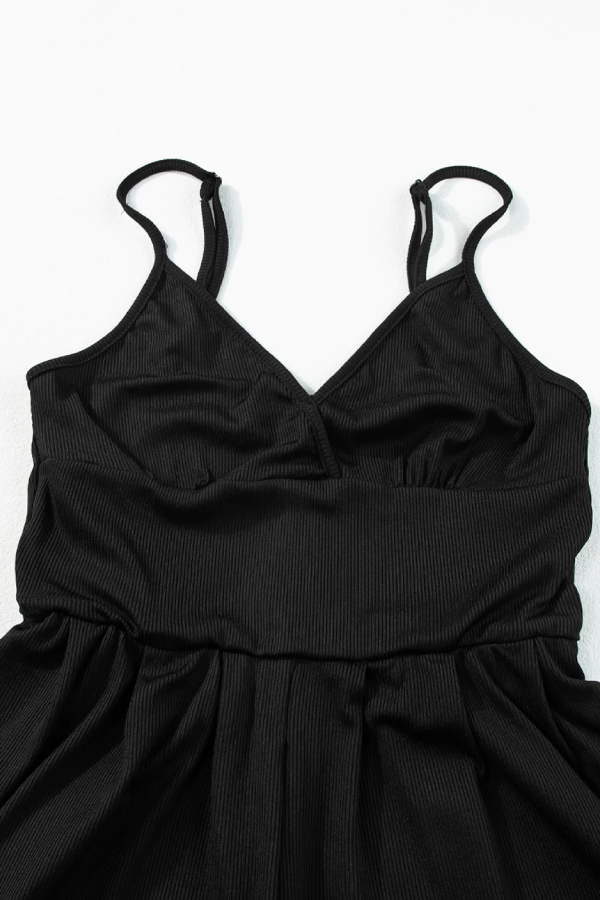 Zelda® | Black sexy cami jumpsuit with V-neck, high waist and wide leg