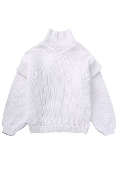 Zoe® | Loose turtleneck sweater with long sleeves