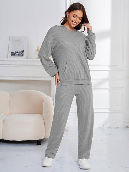 Zahira® | Long-sleeved hoodie and drop-shoulder trousers set