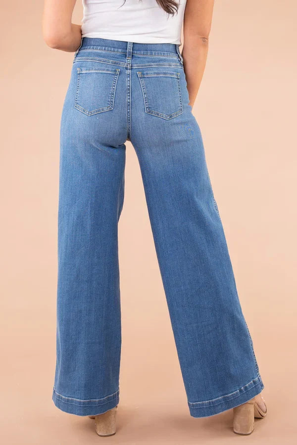 Zulema® | Flared high waisted jeans