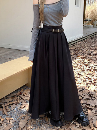 Susana® | Long pleated high waist skirt