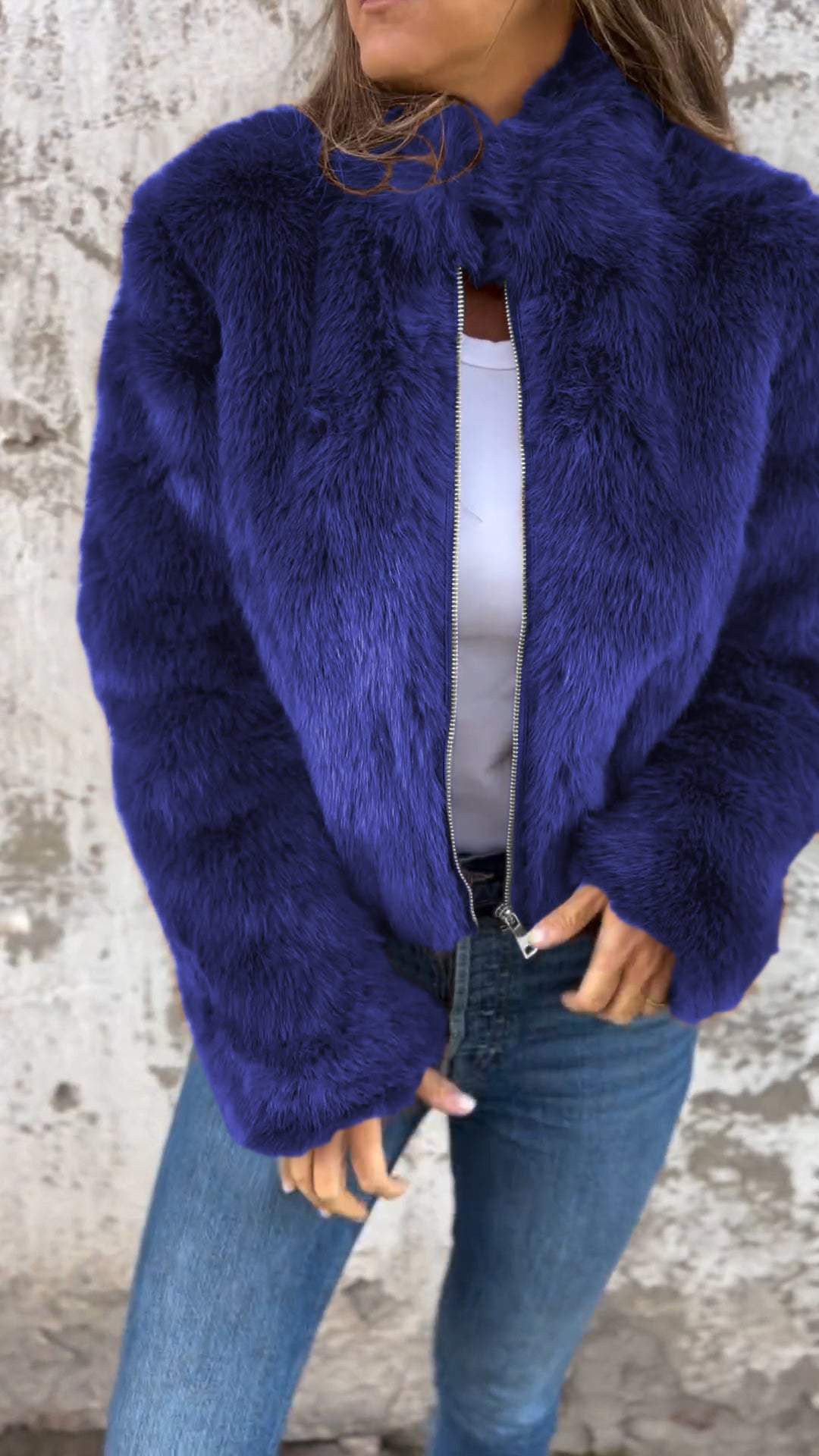 Alessandra® | Luxurious fur jacket