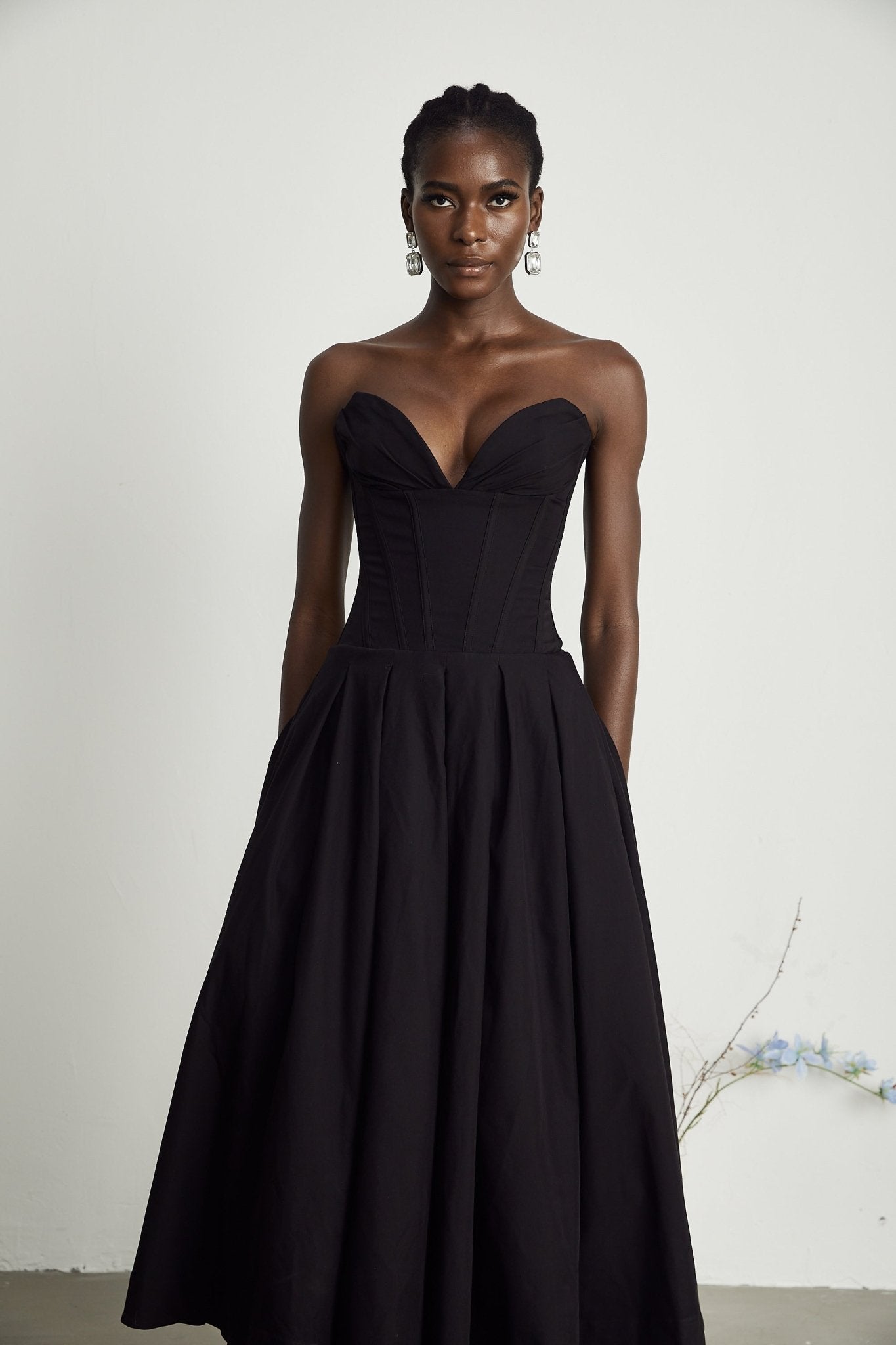 Trinidad® | Women's off-shoulder corset midi dress. Elegant evening look