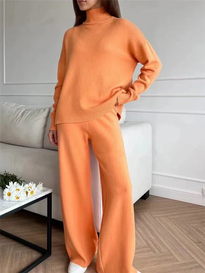 Ana® | Comfortable trousers and turtleneck set for women