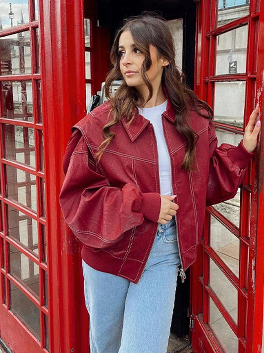 Alyssa® | The red jacket