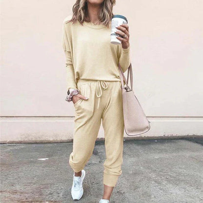 Verónica® | Stylish tracksuits for women