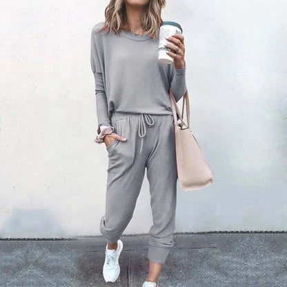 Verónica® | Stylish tracksuits for women